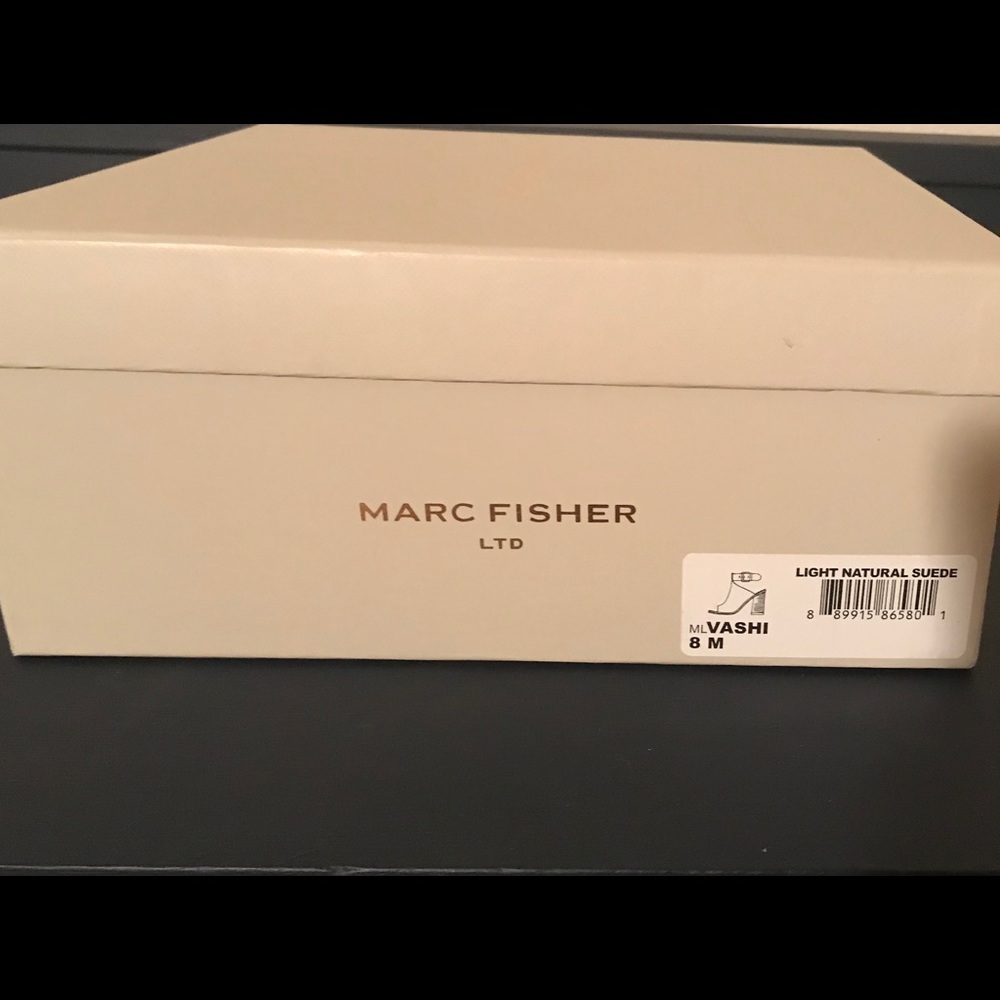 Marc Jacobs Beige Suede Open-Toe Block Heel Sandals - Picture 2 of 10